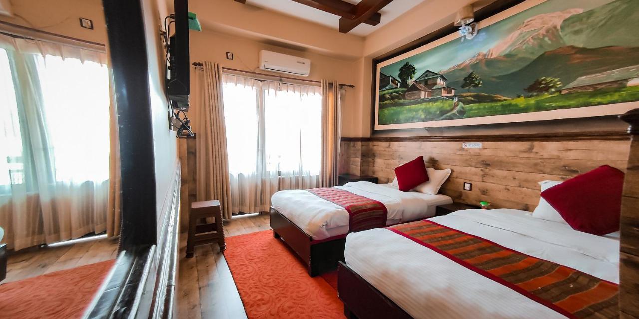 Hotel Forest Lake Backpackers' Hostel Pokhara Eksteriør bilde